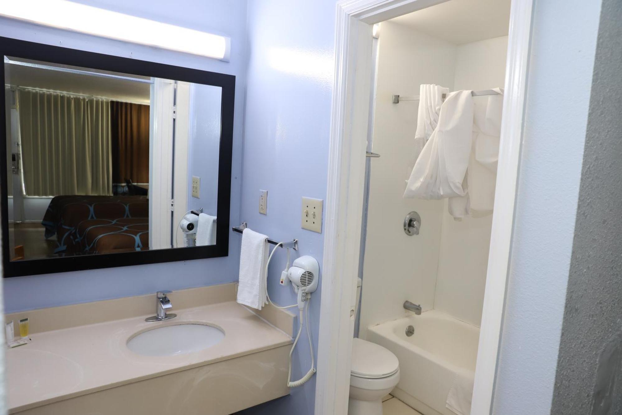 Super 8 By Wyndham Florence Sc I-95 North - Hwy 76 Экстерьер фото