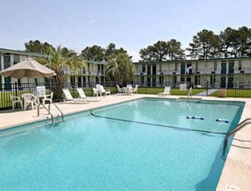Super 8 By Wyndham Florence Sc I-95 North - Hwy 76 Удобства фото